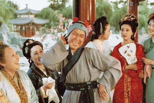 刘姥姥的爆料视频播放,娱乐圈幕后真相大曝光  第1张